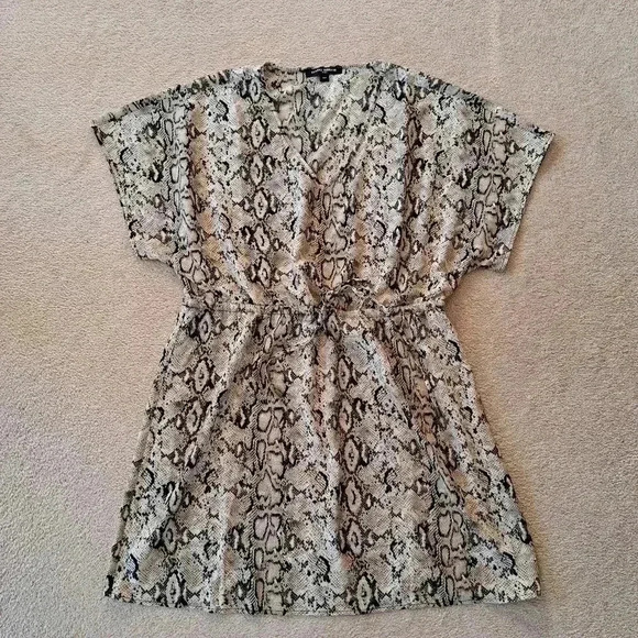 ❤️ Mario Serrani Snakeskin Print Beach Cover Up Various Sizes Casual Short Dress - Picture 1 of 12